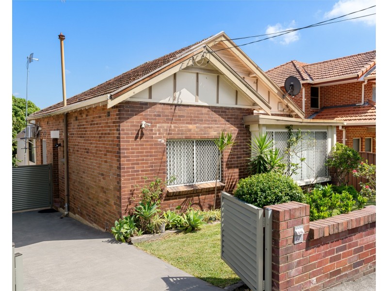 60 Dowling Street, Bardwell Valley NSW 2207