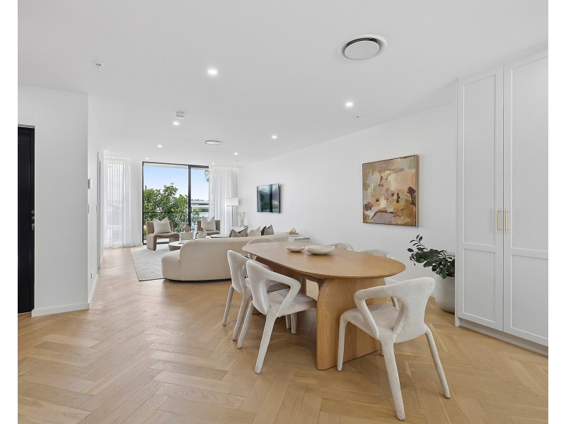 2/6 Holt Road, Taren Point NSW 2229