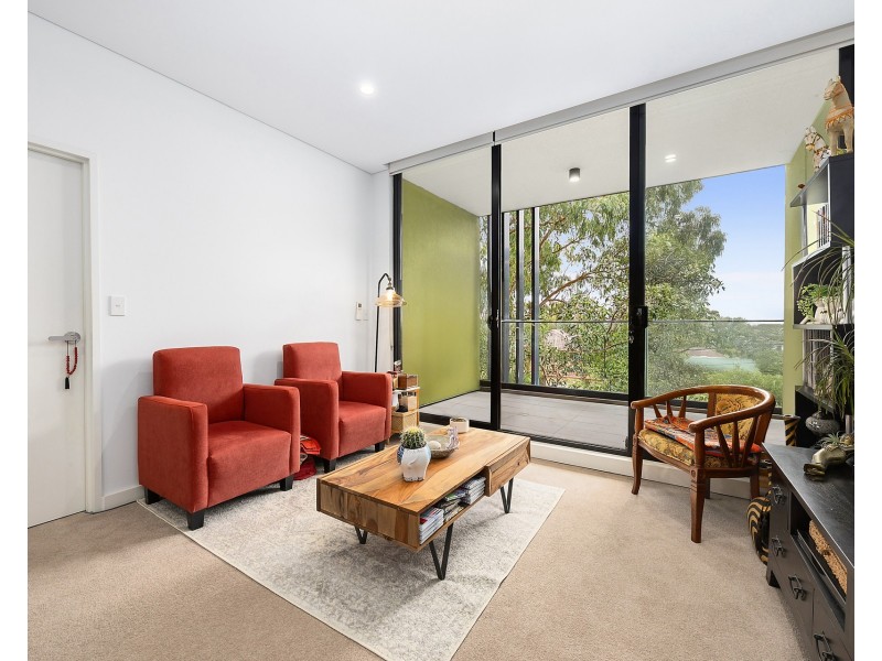 B202/16 Pinnacle Street, Miranda NSW 2228