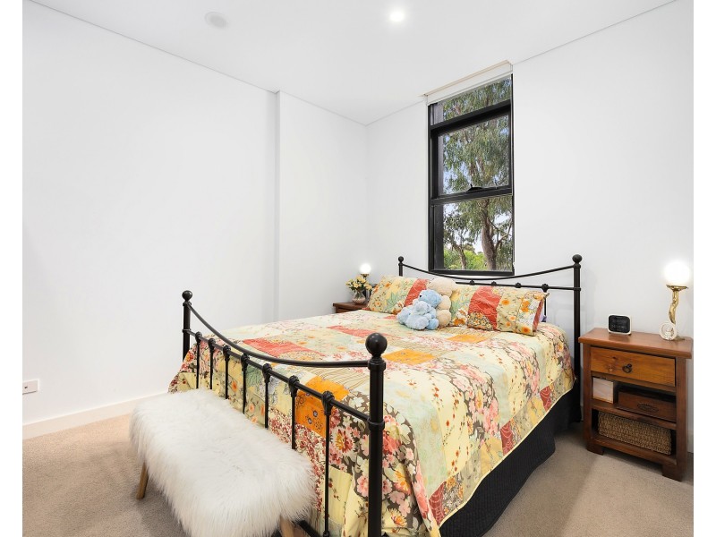 B202/16 Pinnacle Street, Miranda NSW 2228