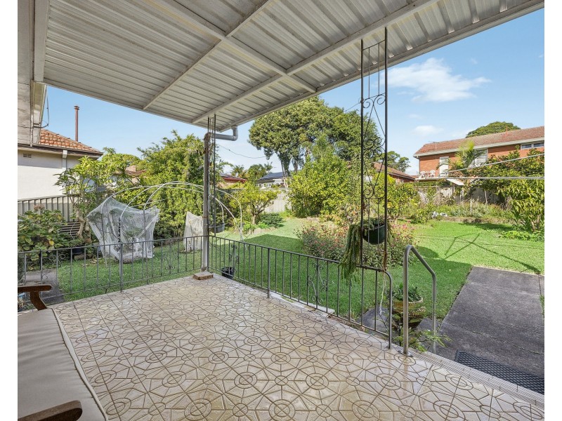 14 Mabel Street, Kingsgrove NSW 2208