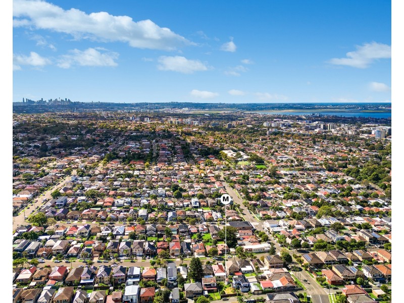 44 Xenia Avenue, Carlton NSW 2218