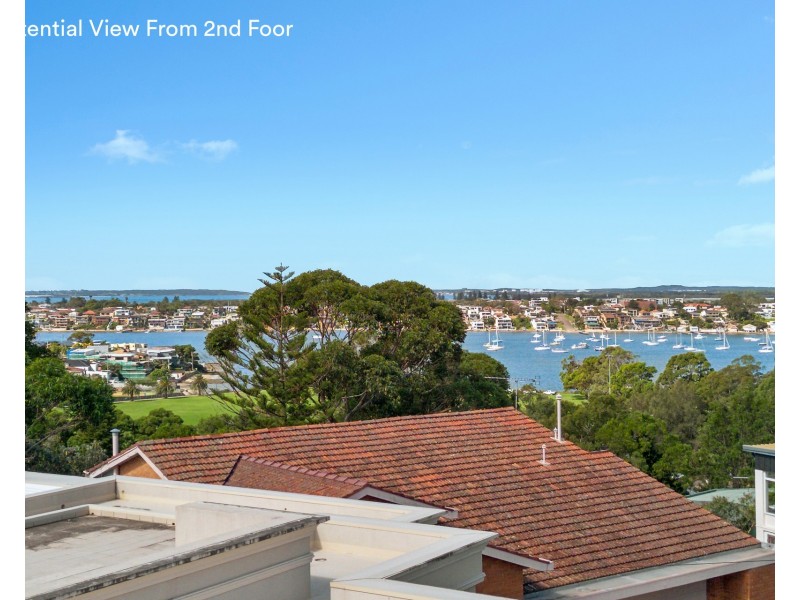 30 Gnarbo Avenue, Carss Park NSW 2221