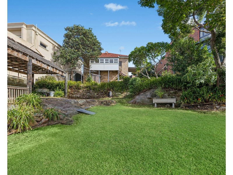 30 Gnarbo Avenue, Carss Park NSW 2221