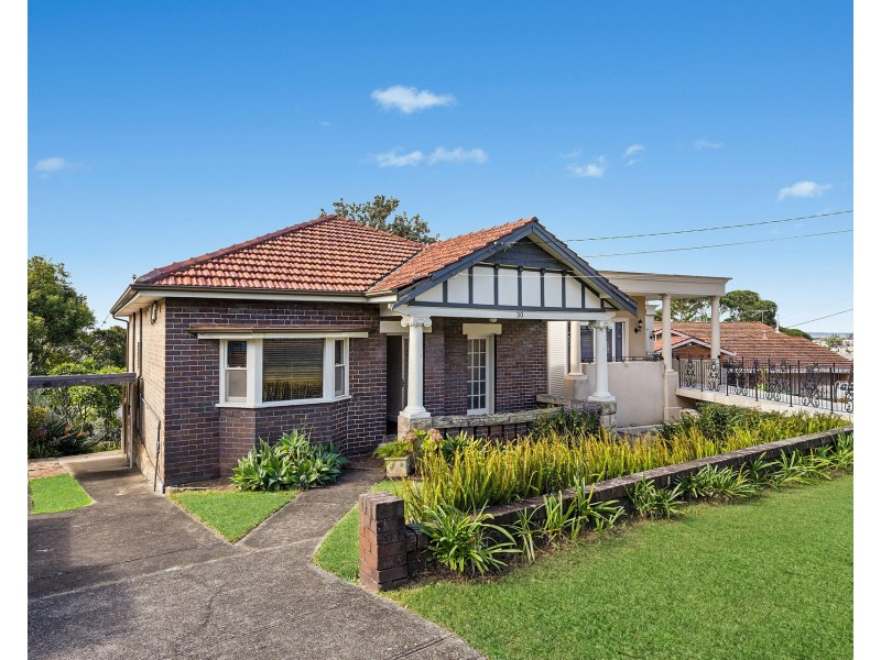 30 Gnarbo Avenue, Carss Park NSW 2221