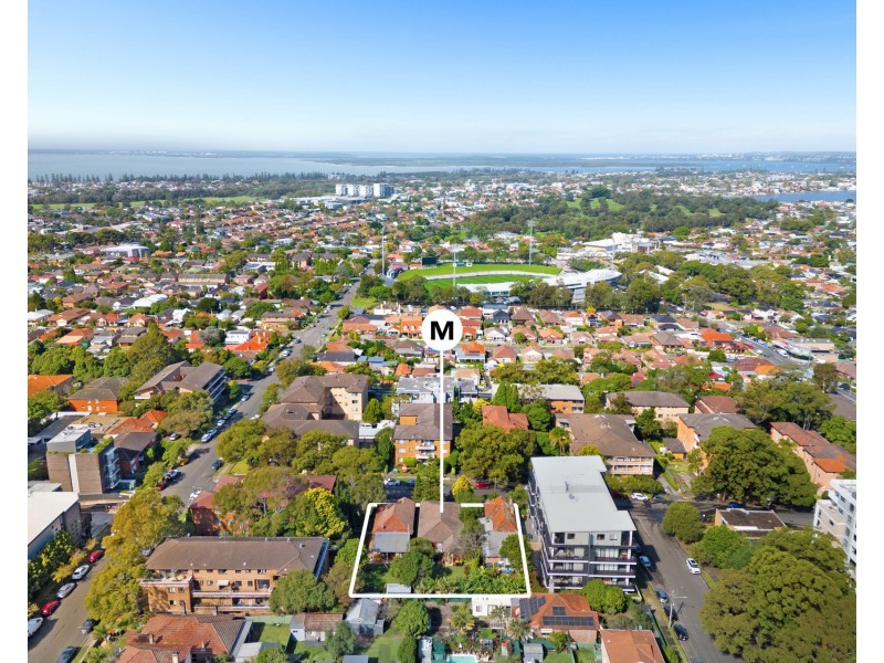 3-5 Hampton Court Road, Carlton NSW 2218