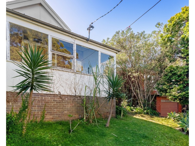 3-5 Hampton Court Road, Carlton NSW 2218