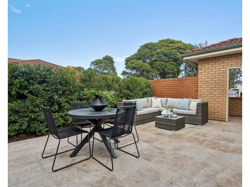 2/8 Tuffy Avenue, Sans Souci NSW 2219