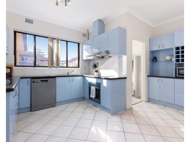 7/12-14 Winchester Street, Carlton NSW 2218