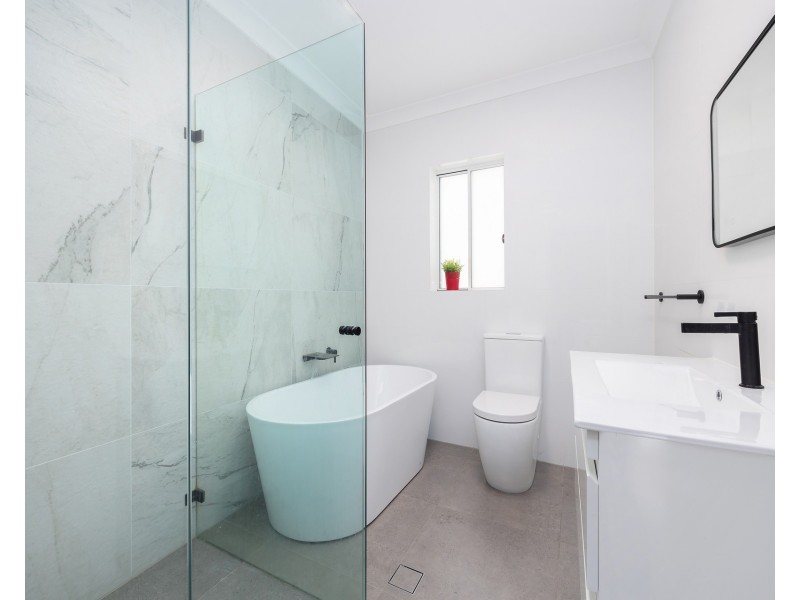 4/135 Queen Victoria Street, Bexley NSW 2207