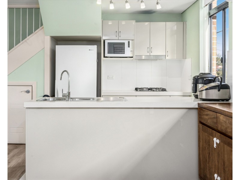 10/324-326 William Street, Kingsgrove NSW 2208