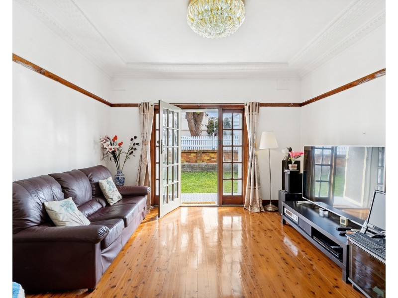 59 Caledonian Street, Bexley NSW 2207