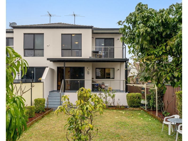 60 Lynwen Crescent, Banksia NSW 2216