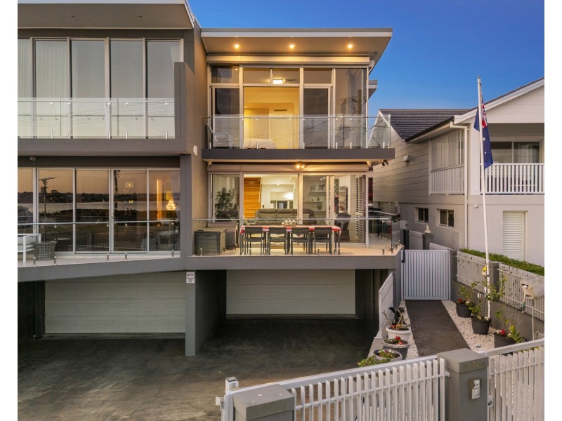 33a Riverside Drive, Sans Souci NSW 2219