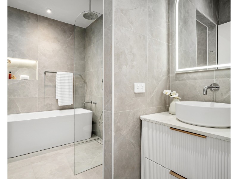 48 Carwar Avenue, Carss Park NSW 2221