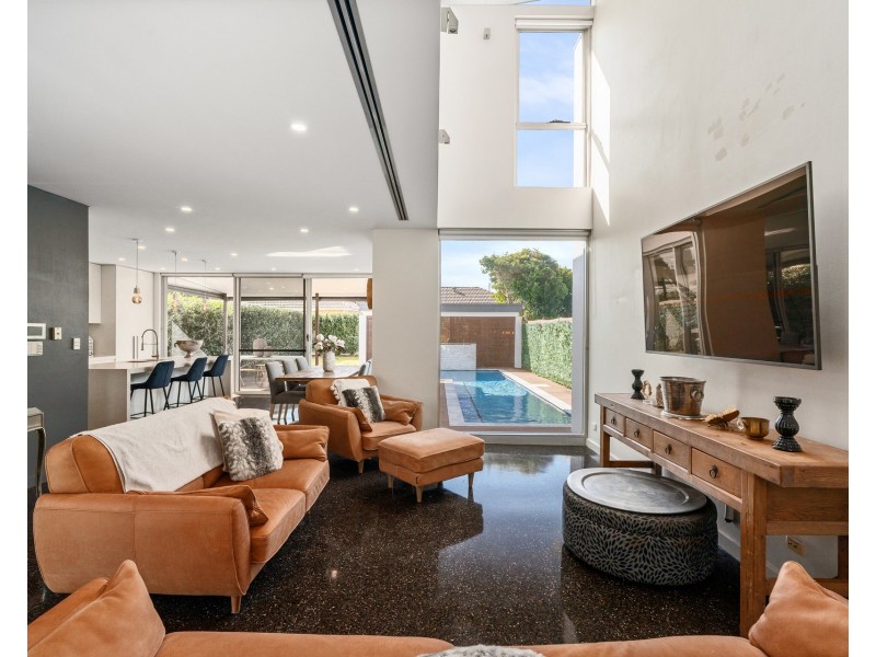 40 Bonanza Parade, Sans Souci NSW 2219