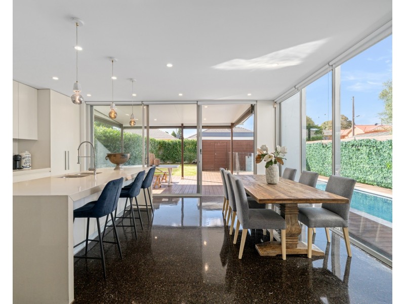 40 Bonanza Parade, Sans Souci NSW 2219