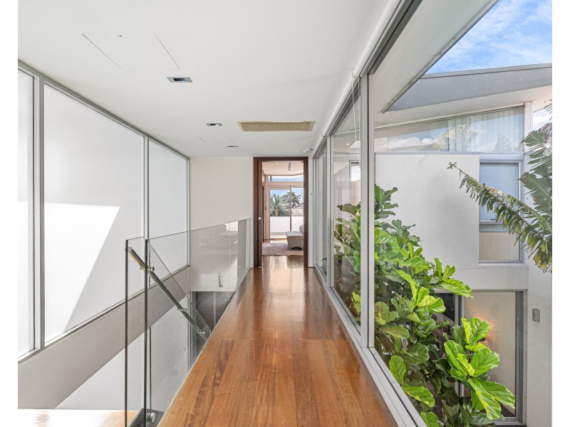 40 Bonanza Parade, Sans Souci NSW 2219