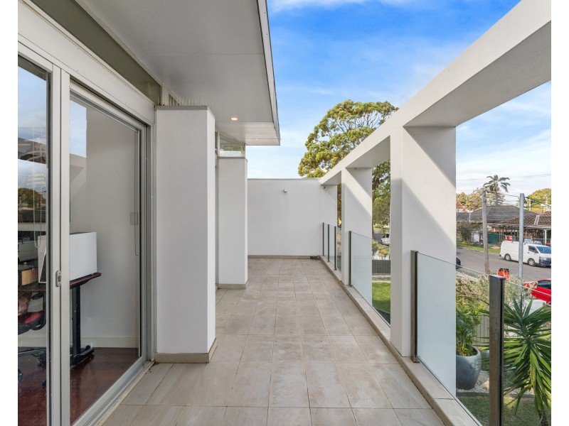 40 Bonanza Parade, Sans Souci NSW 2219