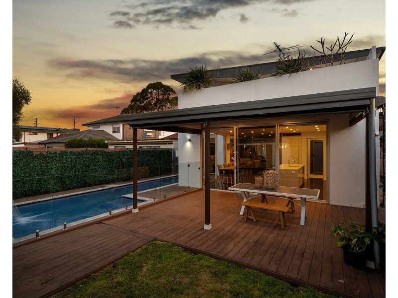 40 Bonanza Parade, Sans Souci NSW 2219