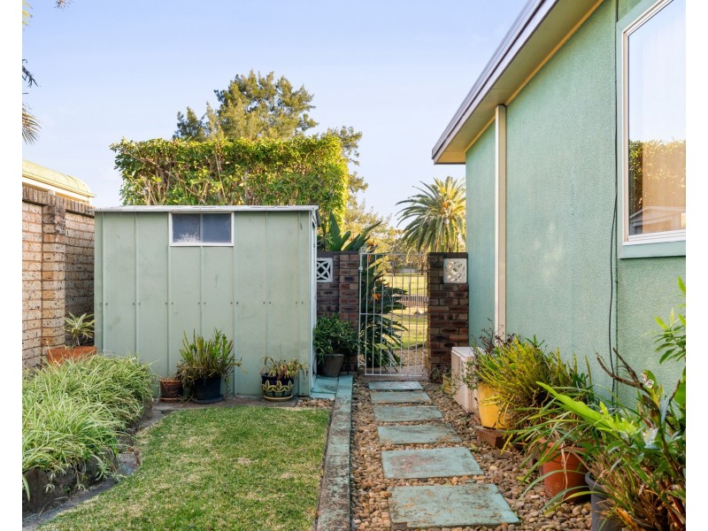 92 Carlton Crescent, Kogarah Bay NSW 2217