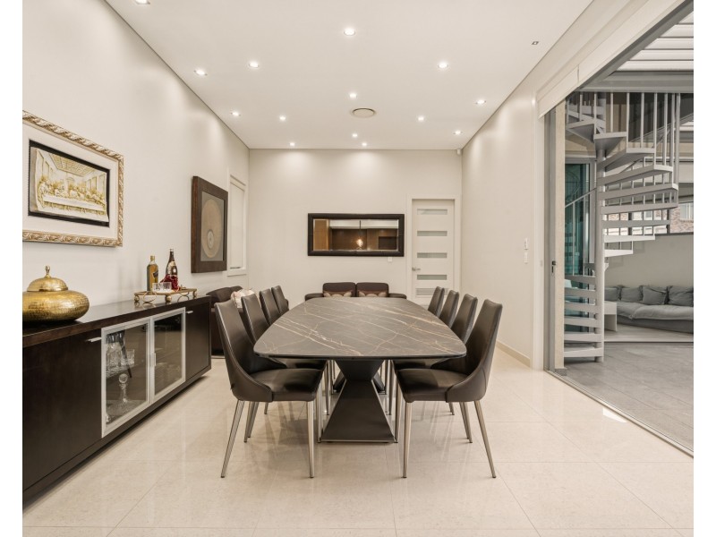 16 Ramsgate Road, Kogarah Bay NSW 2217