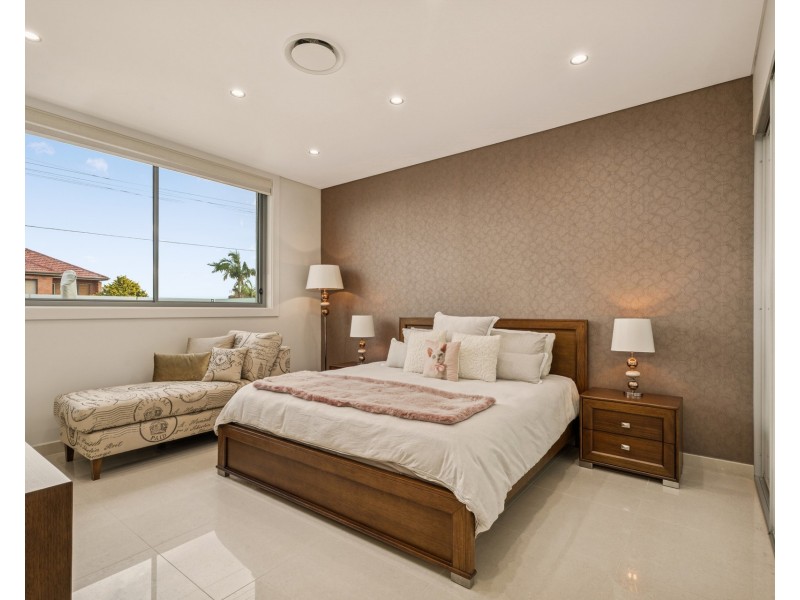 16 Ramsgate Road, Kogarah Bay NSW 2217