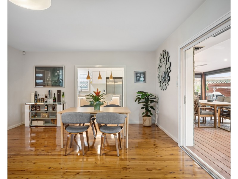 3 Castlereagh Crescent, Sylvania Waters NSW 2224