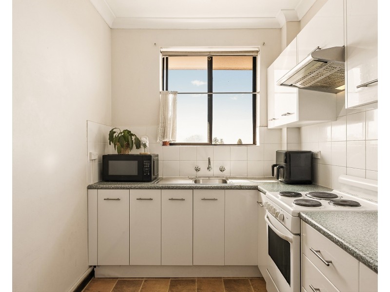 13/3-7 Dunmore Street North, Bexley NSW 2207