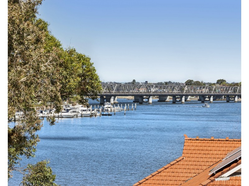 36 Townson Street, Blakehurst NSW 2221