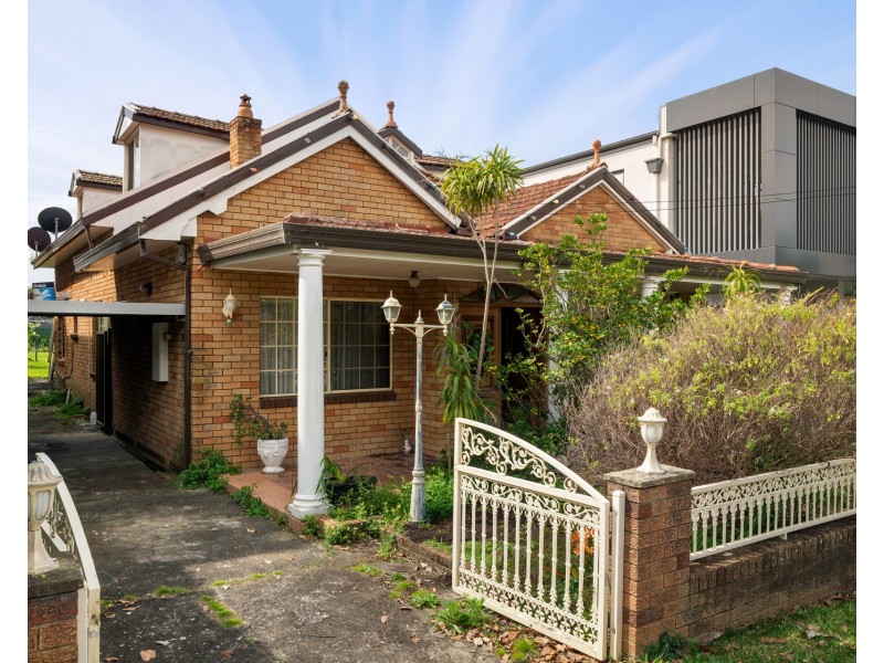 11 Newcombe Street, Sans Souci NSW 2219