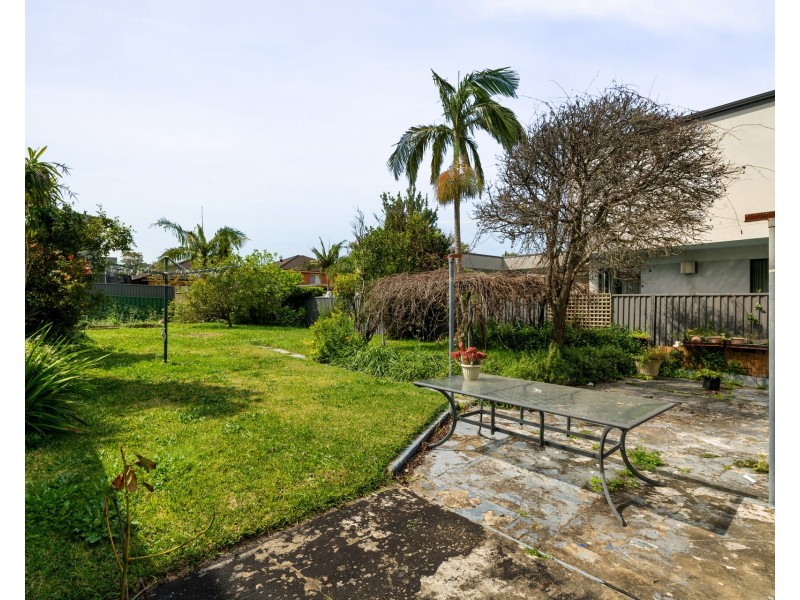 11 Newcombe Street, Sans Souci NSW 2219