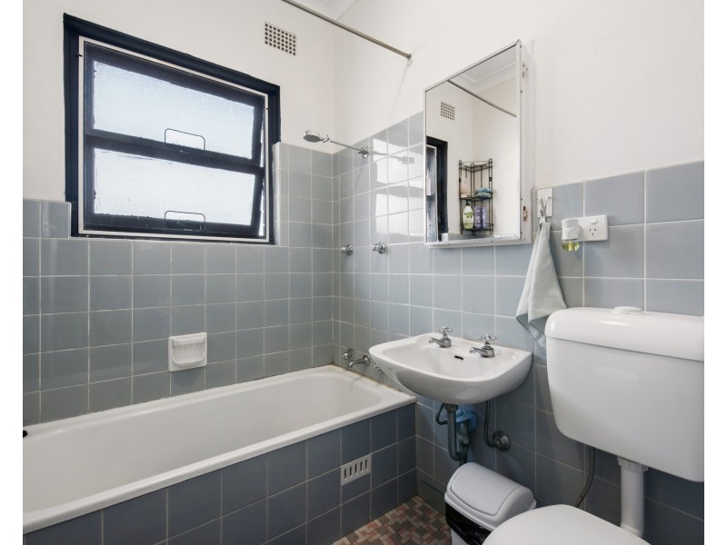 5/372 Railway Parade, Carlton NSW 2218