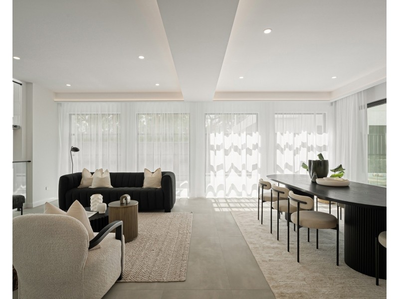 8c Parkside Drive, Kogarah Bay NSW 2217