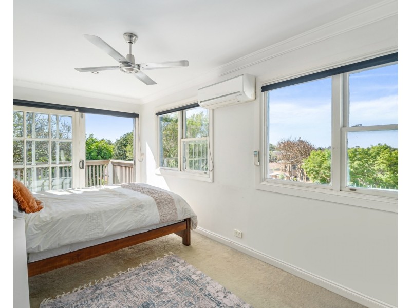 8 Henry Street, Carlton NSW 2218