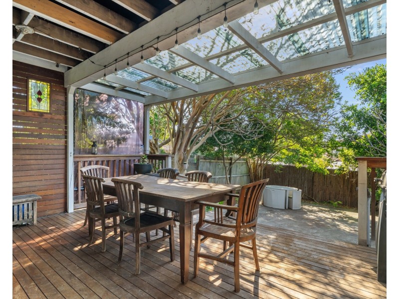 8 Henry Street, Carlton NSW 2218