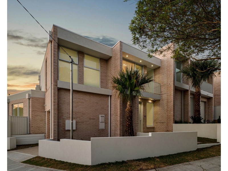 27 Currawang Street, Carss Park NSW 2221