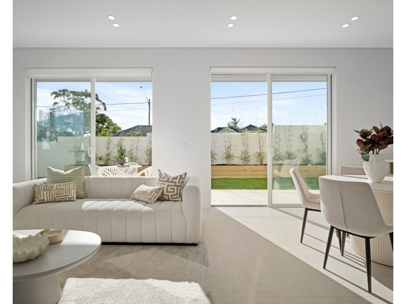 27 Currawang Street, Carss Park NSW 2221