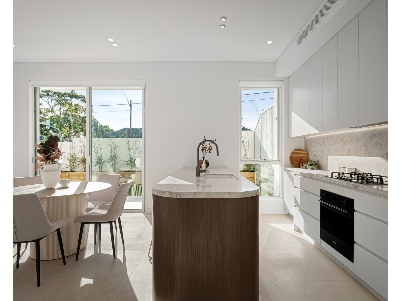 27 Currawang Street, Carss Park NSW 2221