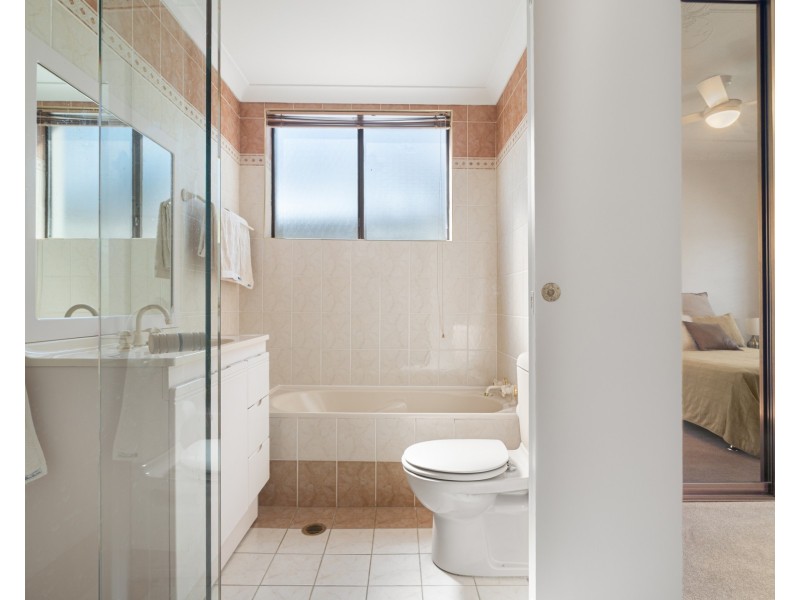 5 Hillcrest Avenue, Bardwell Valley NSW 2207