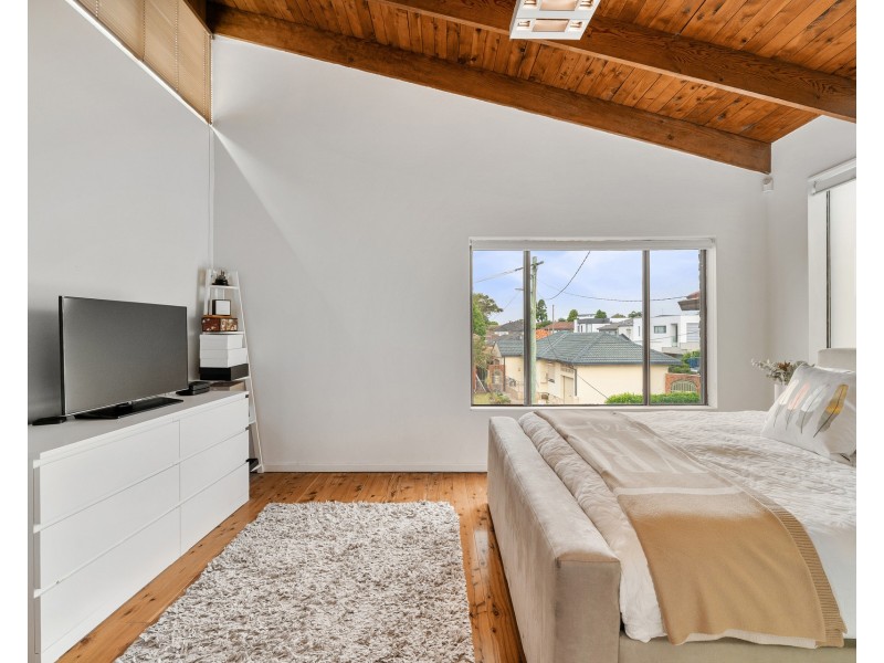 1 Phillip Crescent, Brighton-le-sands NSW 2216