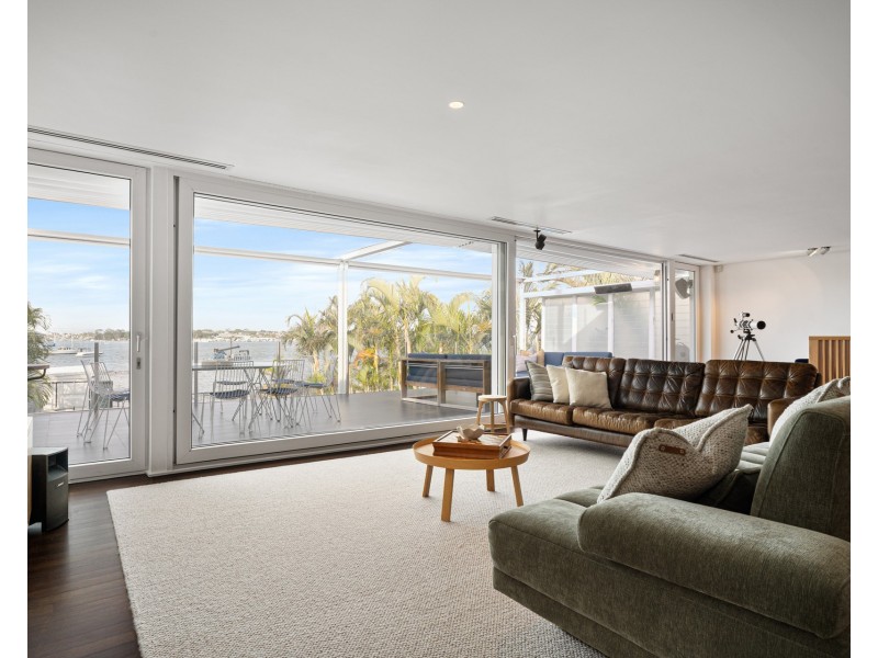 10  Belgrave Esplanade, Sylvania NSW 2224