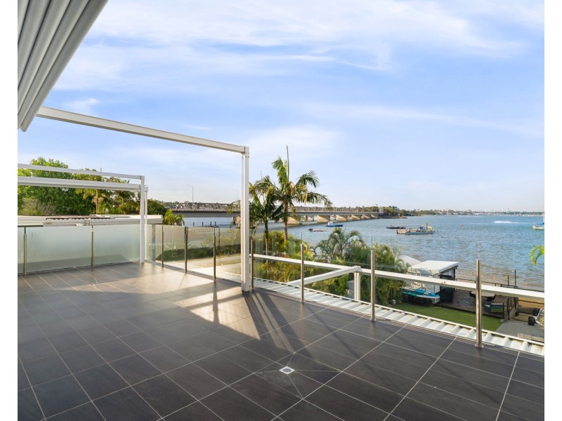 10  Belgrave Esplanade, Sylvania NSW 2224