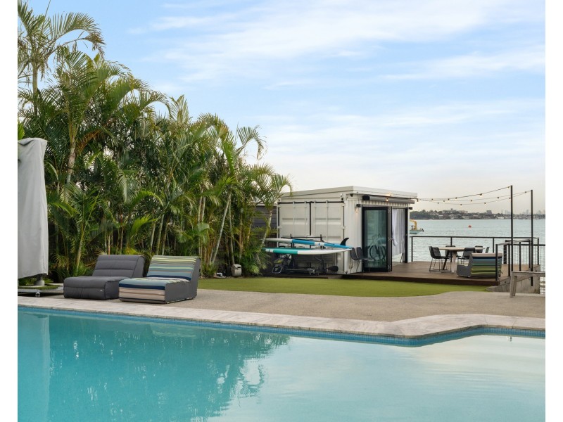 10  Belgrave Esplanade, Sylvania NSW 2224