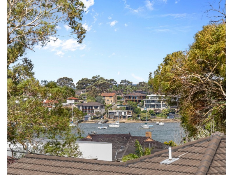 9A Endeavour Street, Sylvania NSW 2224