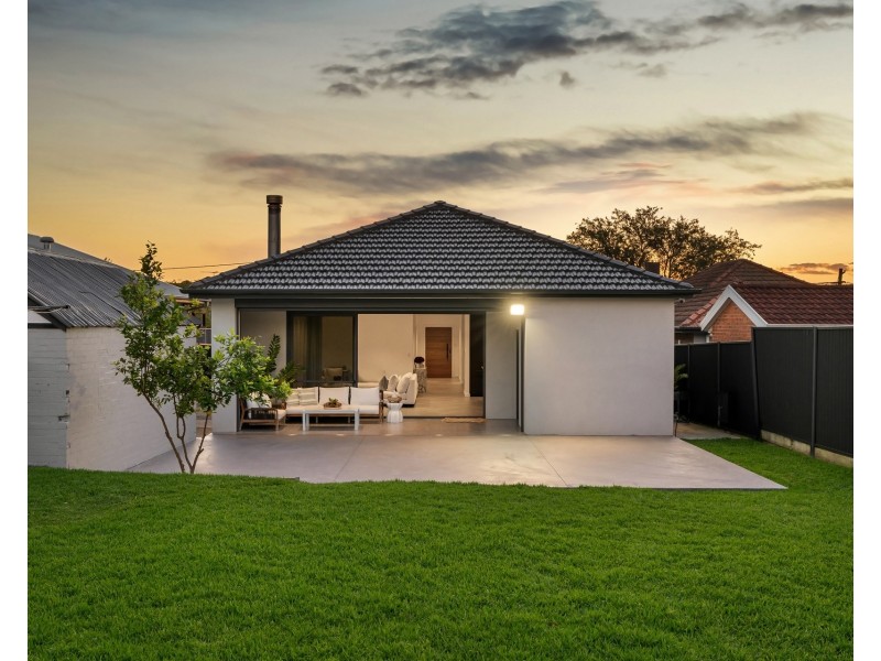 18  Preddys Road, Bexley NSW 2207