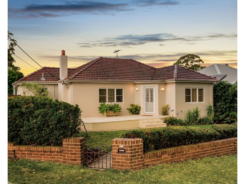 23 Holt Road, Sylvania NSW 2224