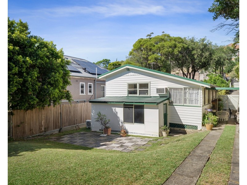 8 Holland Avenue, Rockdale NSW 2216