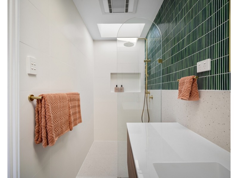 1 MacArthur Street, Sylvania NSW 2224