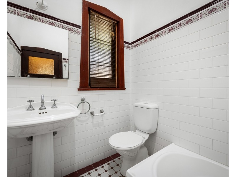 101 Queen Victoria Street, Bexley NSW 2207